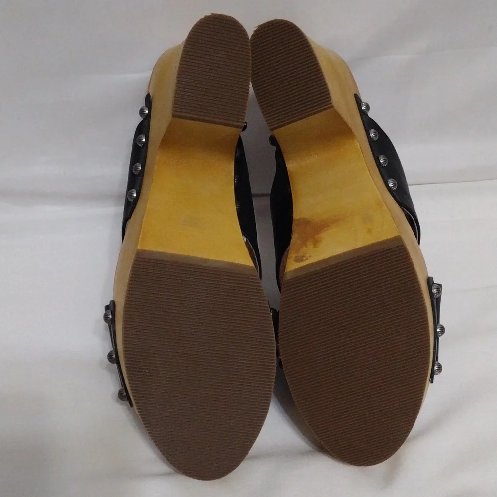 NWT Dingo Driftwood Studded Black Leather Platform Clog Sandals 10M Boho Western
